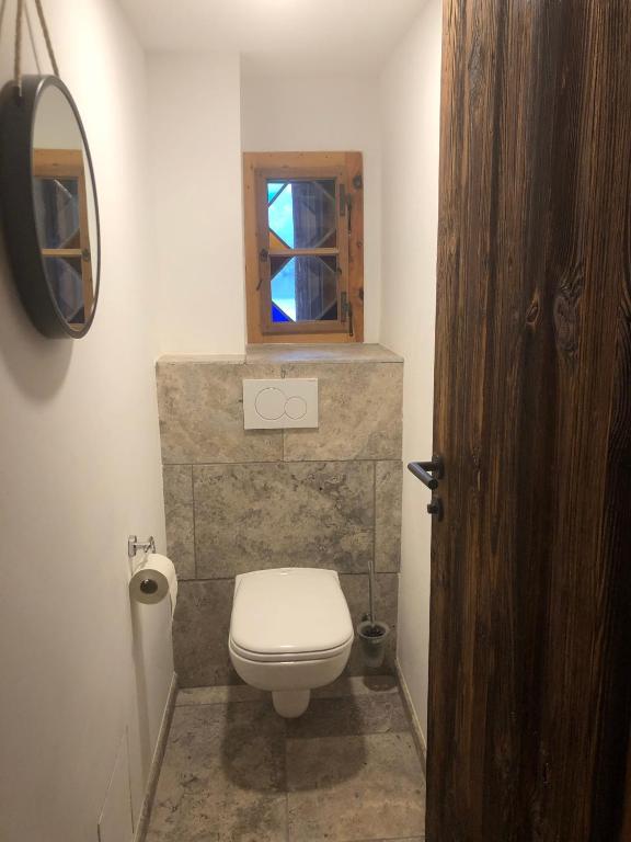 Vannituba majutusasutuses Seehaus am Hallstätter See
