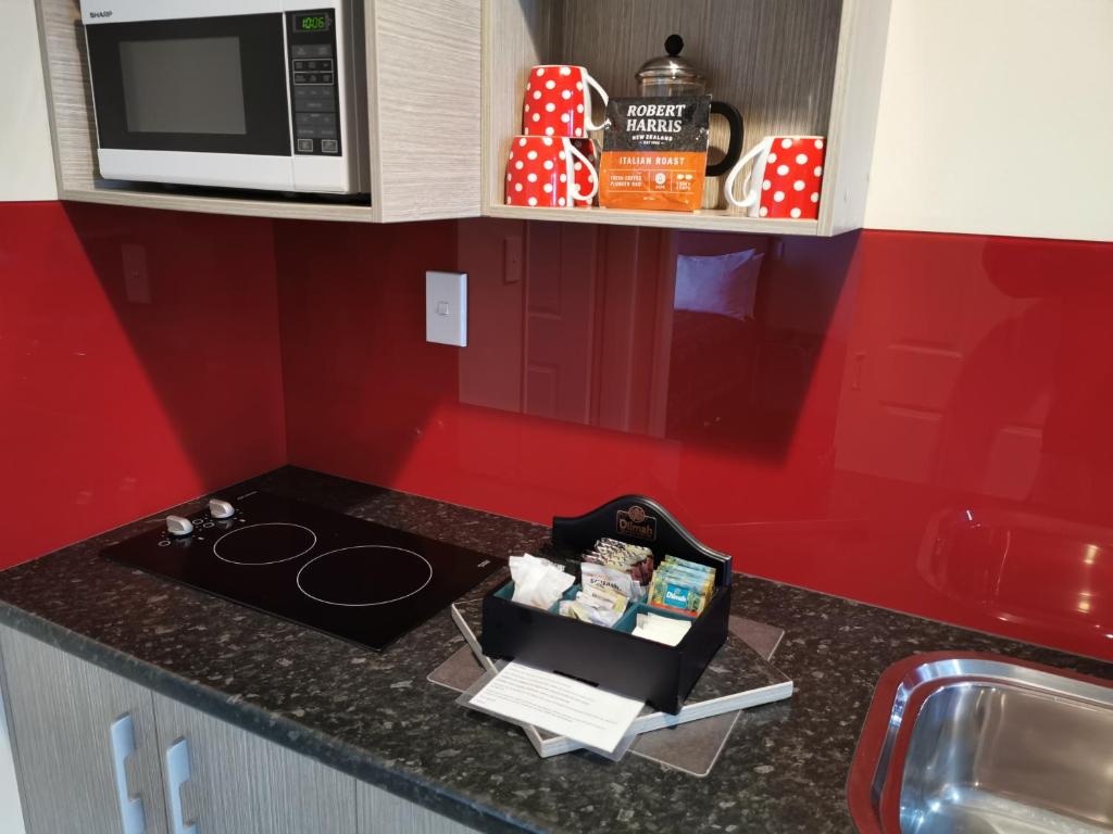 Capri on Fenton - Resim 32