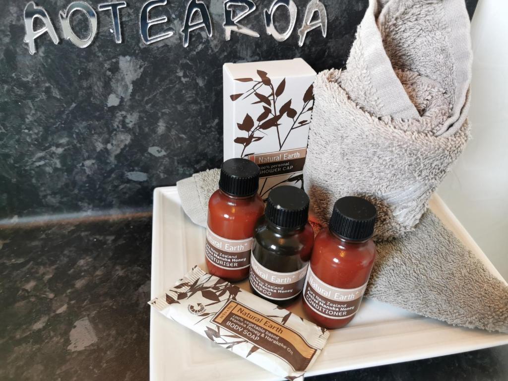 Capri on Fenton - Resim 23