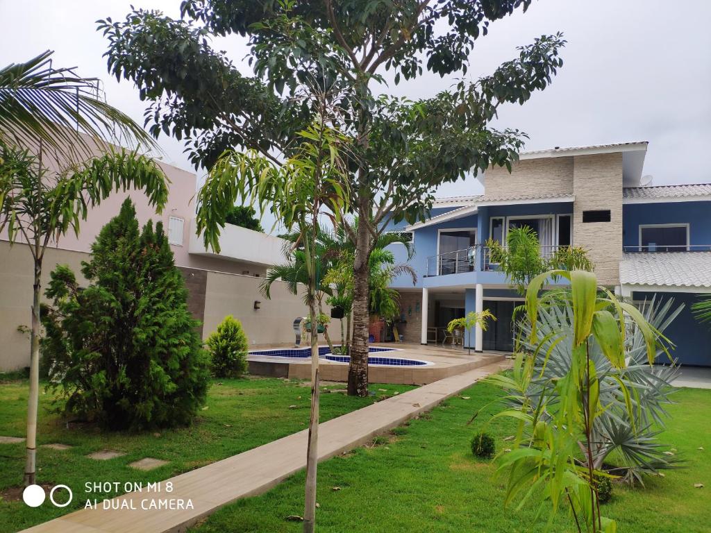  Casa completa com piscina