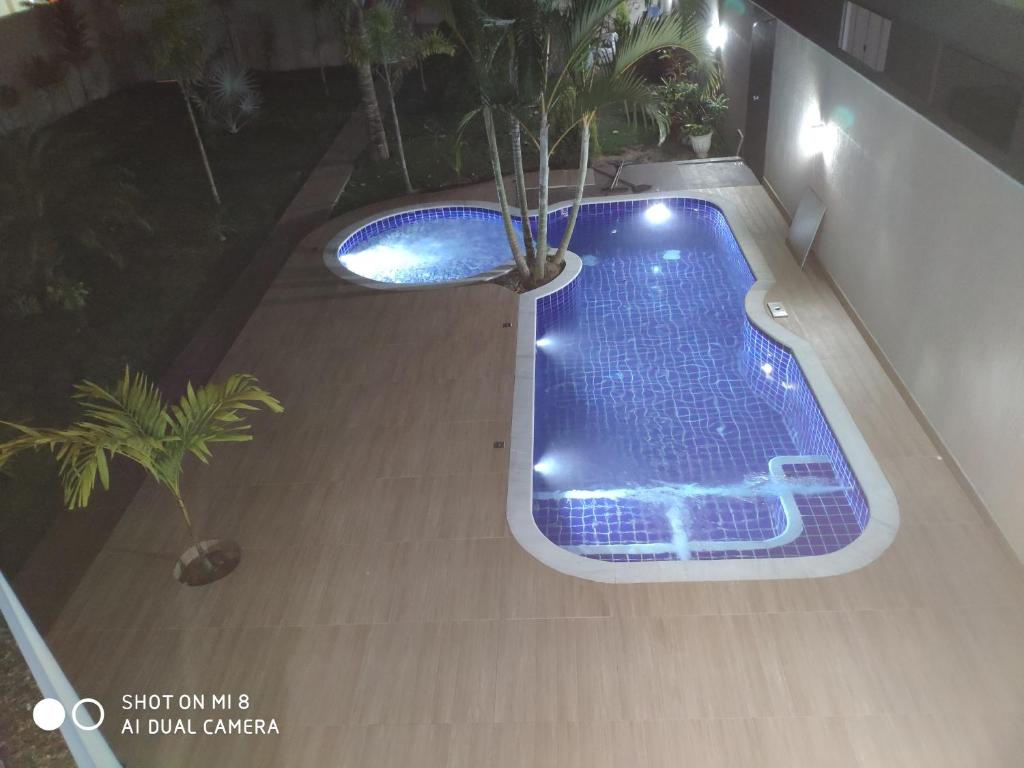  Casa completa com piscina
