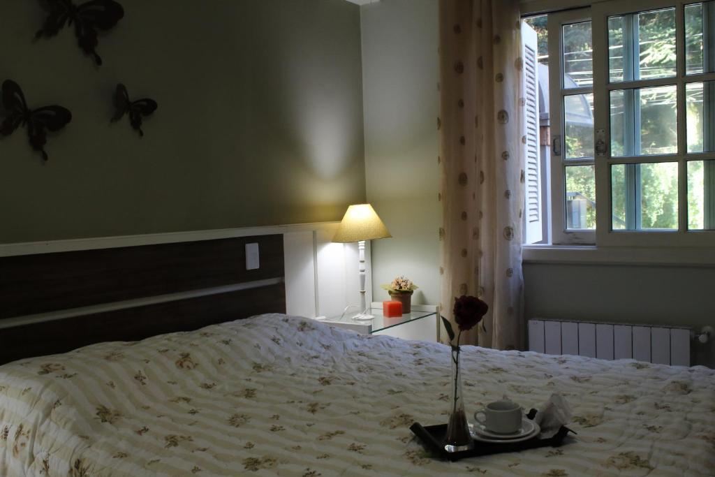 Rosa Apartamento Araucárias 203  Rosa Apartamento Araucárias 203