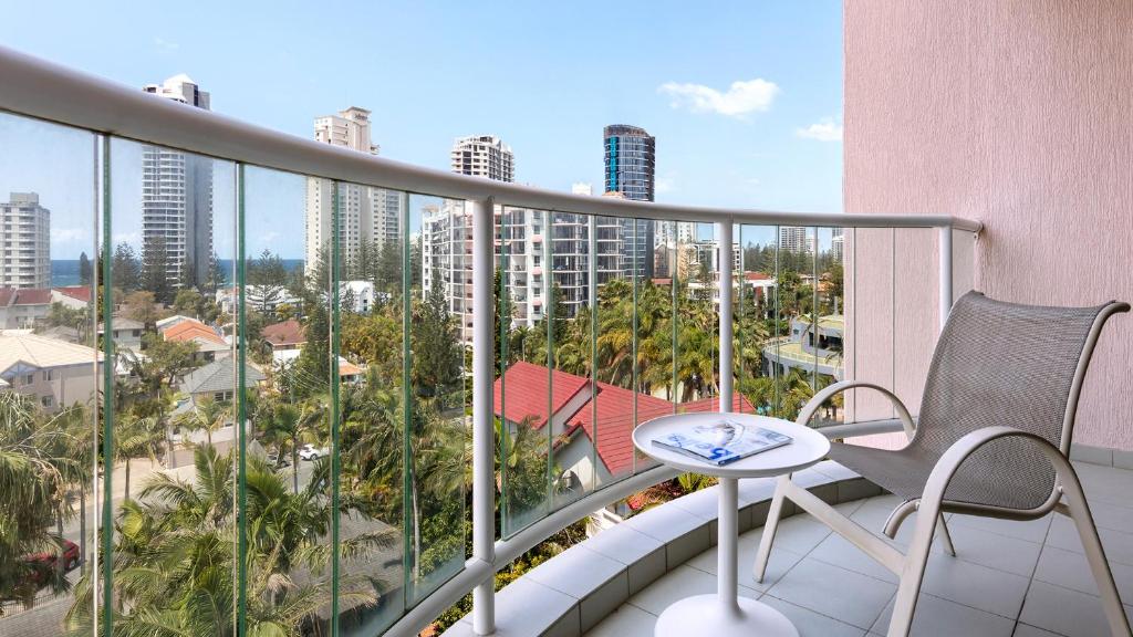 Oaks Gold Coast Hotel