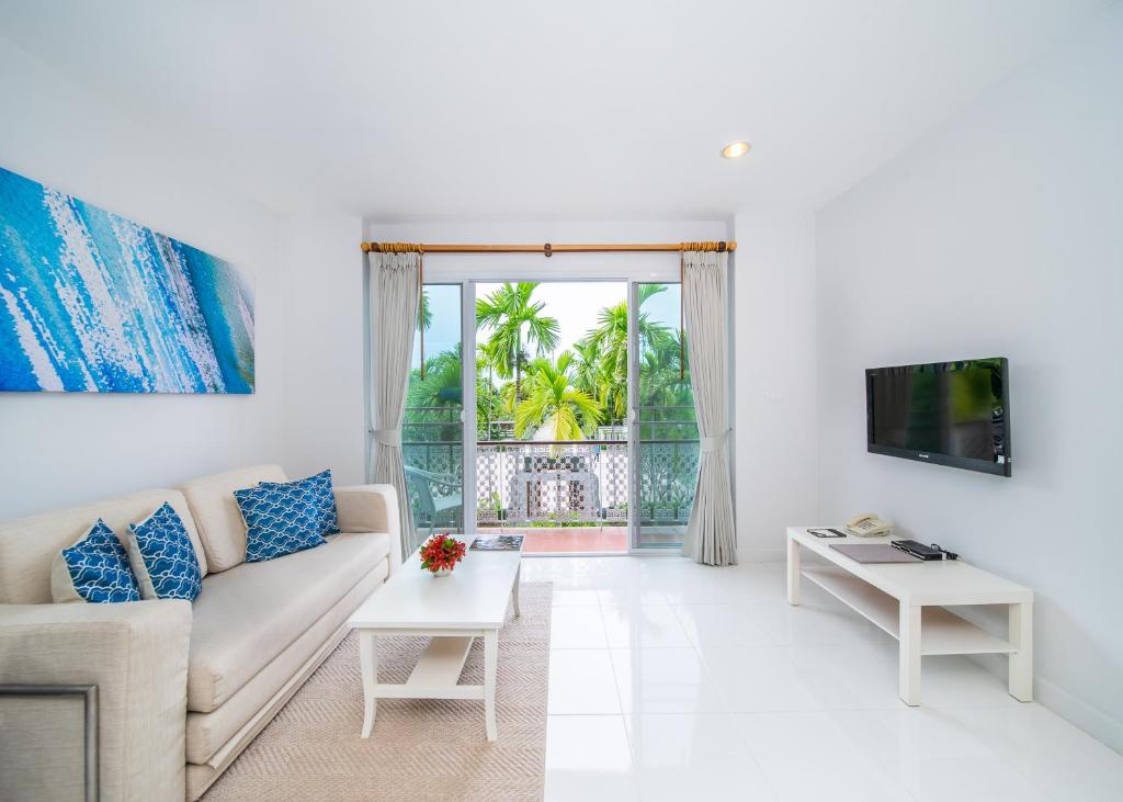 Blu Marine Hua Hin Resort and Villas - Blu Deluxe Pool View