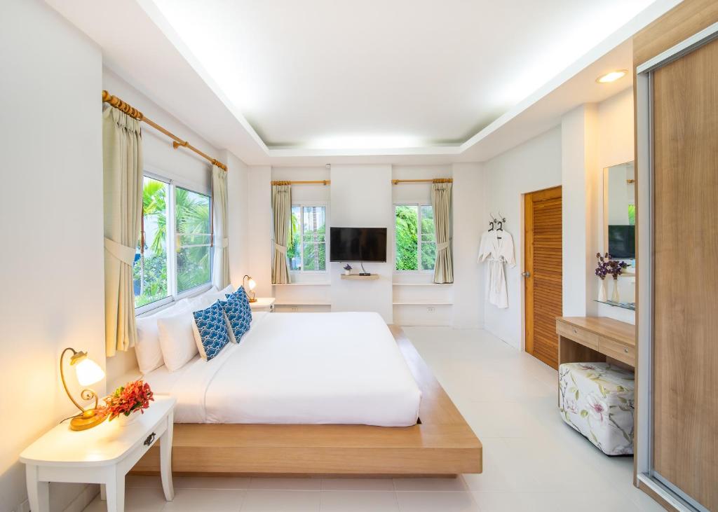 Blu Marine Hua Hin Resort and Villas - Resim 9