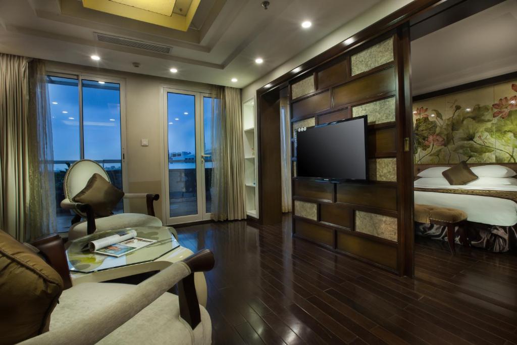 Suite Hạng Tổng Thống