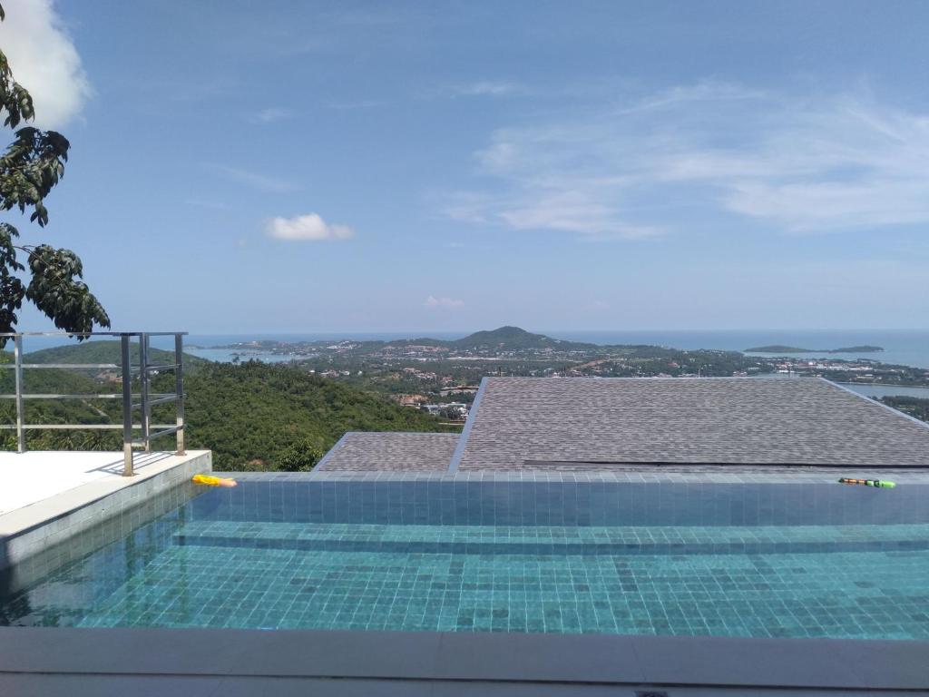Bazén v ubytování Perfect Sea View Mountain Villa Koh Samui nebo v jeho okolí