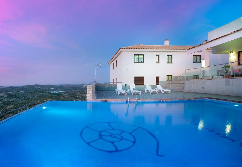 Piscina en o cerca de Los Castillarejos Apartamentos Rurales