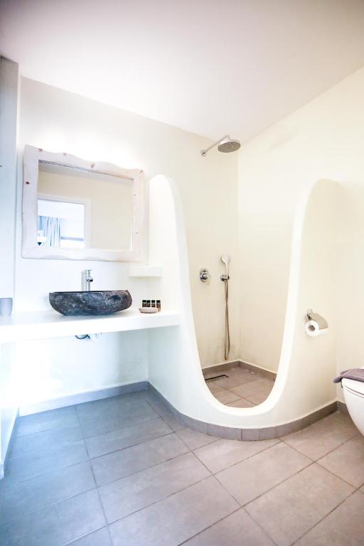 The Cliff Reflections - Adults Only - 9