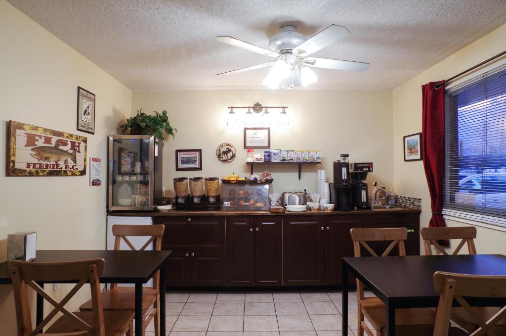Fotografie z fotogalerie ubytování Canadas Best Value Inn and Suites Fernie v destinaci Fernie