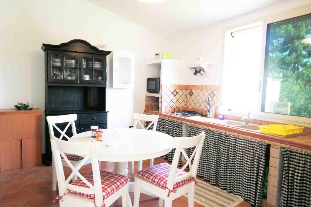 A kitchen or kitchenette at Summer house
