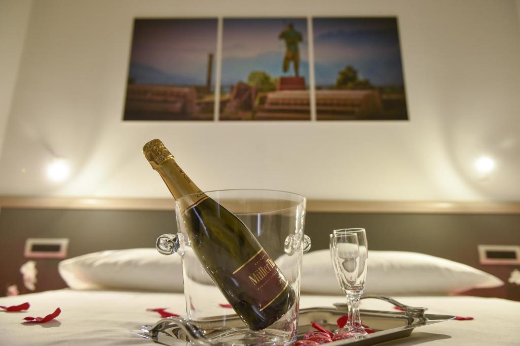 Nápoje v ubytovaní Pompei Inn Ruins B&B Luxury Suite
