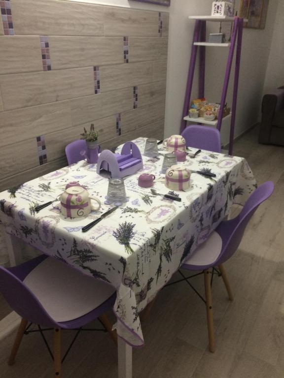 Fotografie z fotogalerie ubytování Casa Violet per Civita v destinaci Bagnoregio