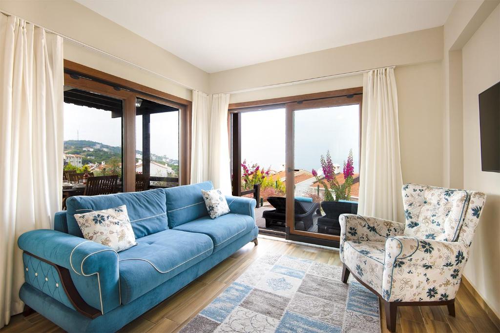 Bodrum sea view villa with access to private beach