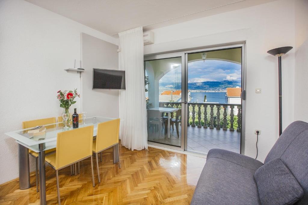 Balkón alebo terasa v ubytovaní Apartments Bago