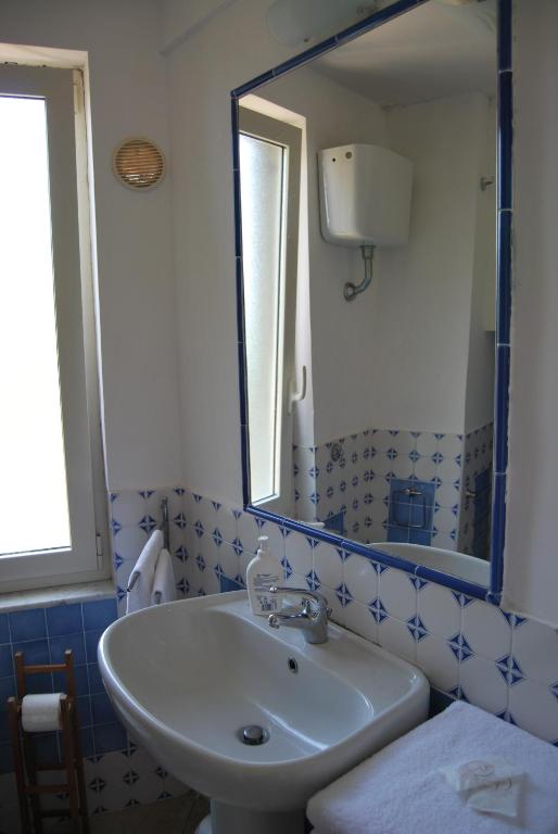 Sorrento Studios Lemons Hill - 13