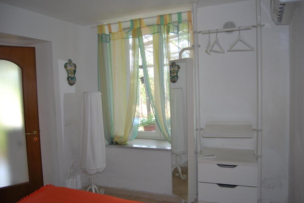 Sorrento Studios Lemons Hill - 10