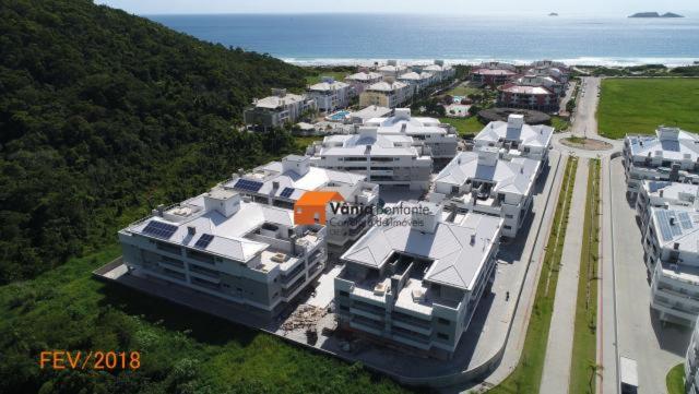  Apartamento luxuoso à 200 m da praia em Florianópolis-SC