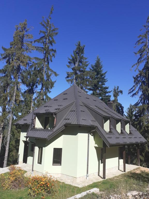 Budova, kde se aparthotel nachází