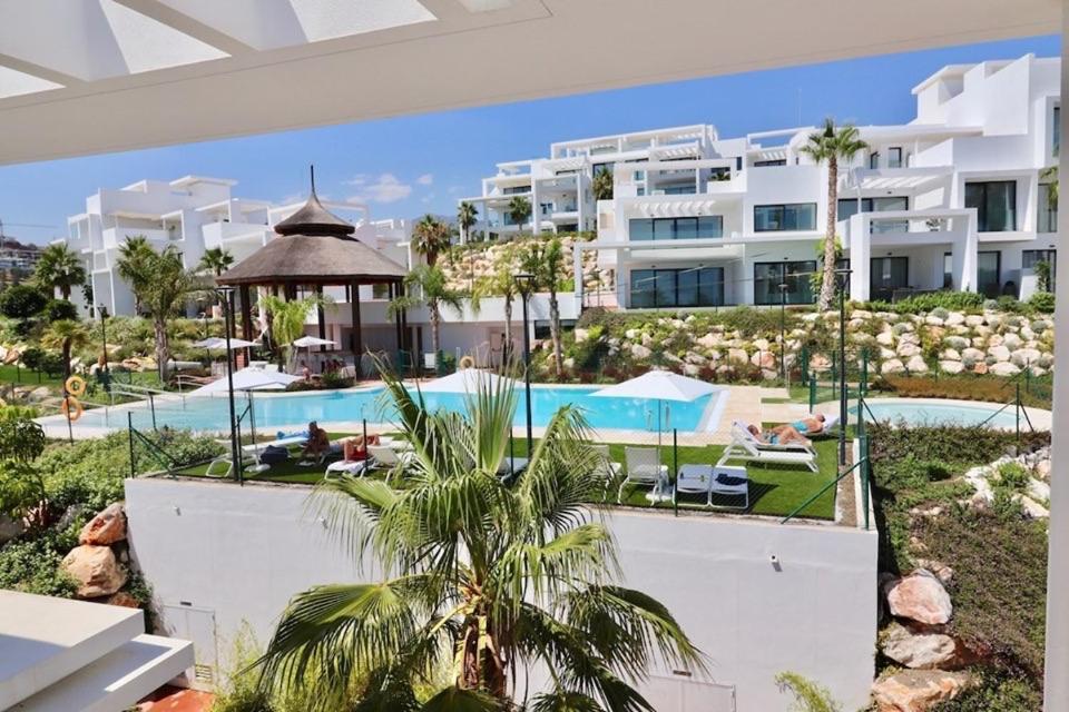 Siempre Mas Penthouse Atalaya Hills Golf Marbella 2 large bedrooms 4  guests, Estepona – Updated 2023 Prices