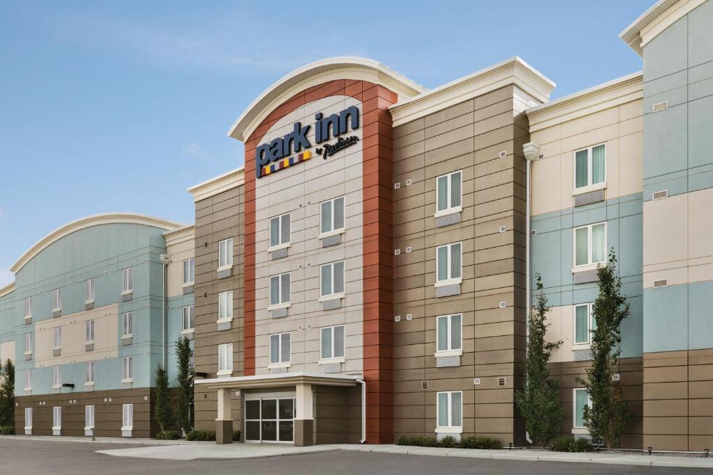 Park Inn by Radisson, Calgary Airport North, AB - Resim 40