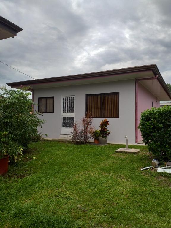 Zahrada ubytování Casa la Fortuna 1