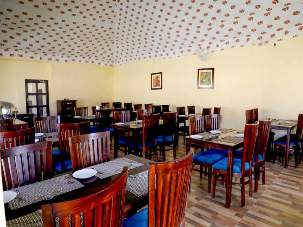 Restaurace v ubytování The Green Genius Resort