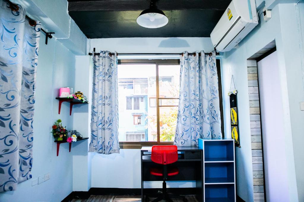 Bangkok Canale Home at Khaosarn - Resim 20