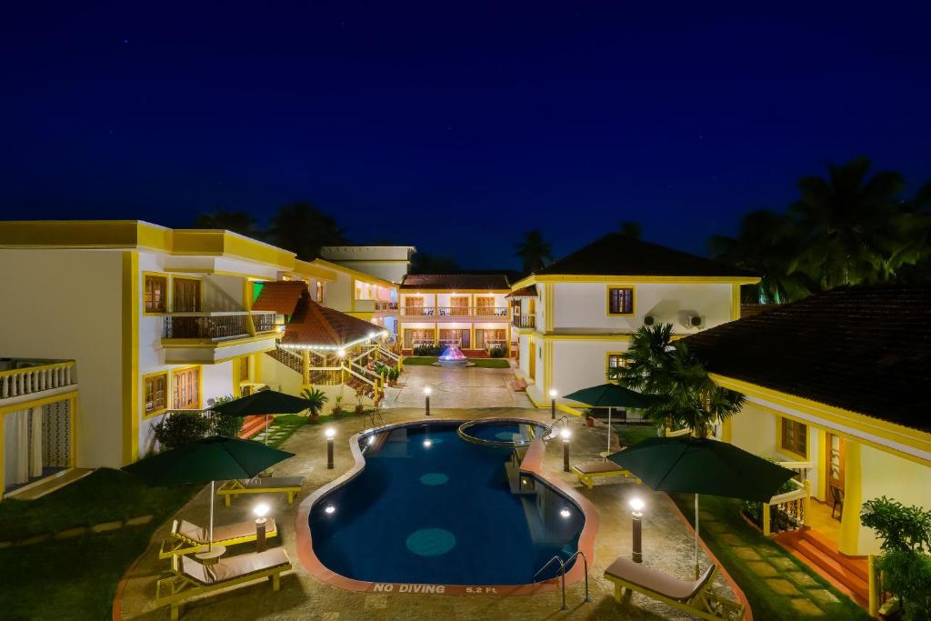 Bazén v ubytování Spazio Leisure Resort, Goa nebo v jeho okolí
