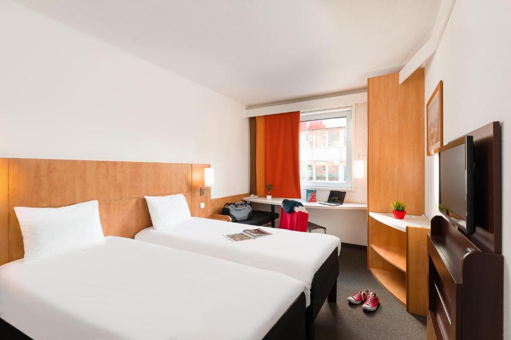 Ibis Praha Mala Strana - Room With 2 Single Beds