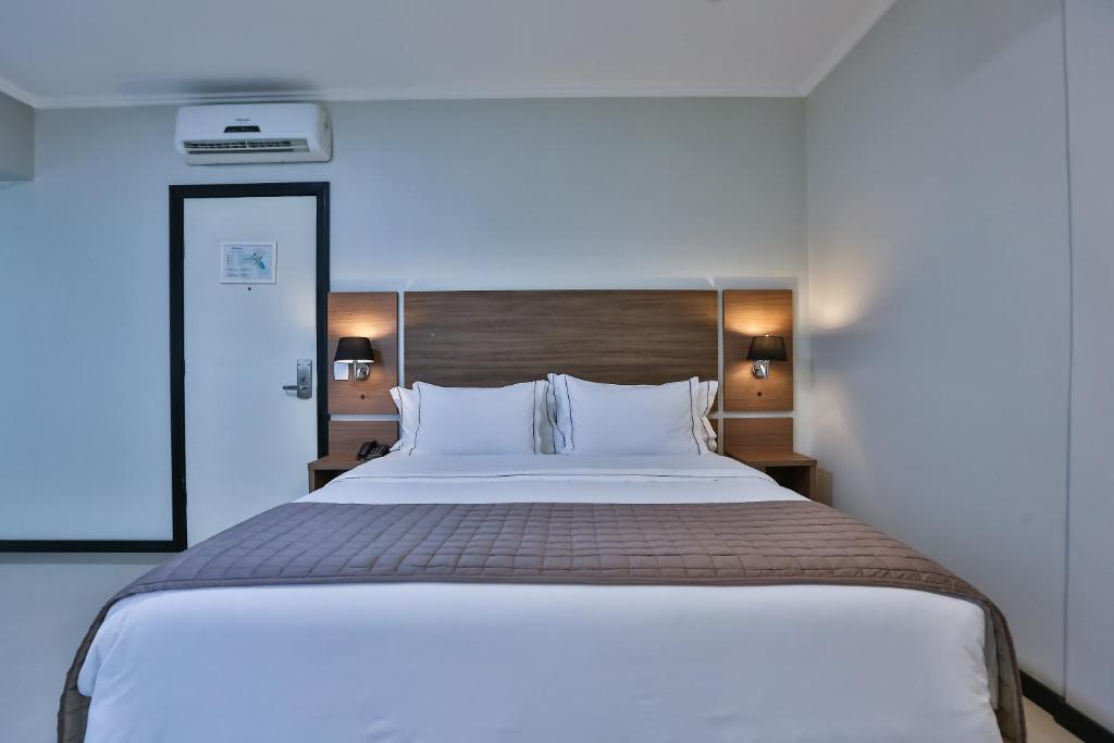  Wyndham Golden Foz Suítes