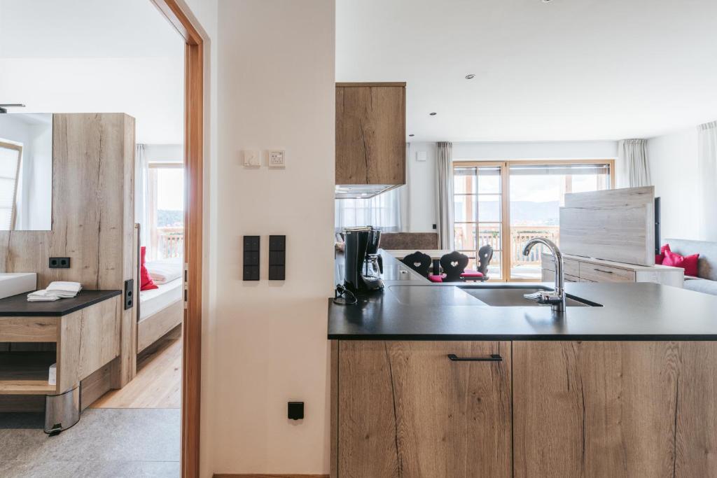 A kitchen or kitchenette at Lochbauer