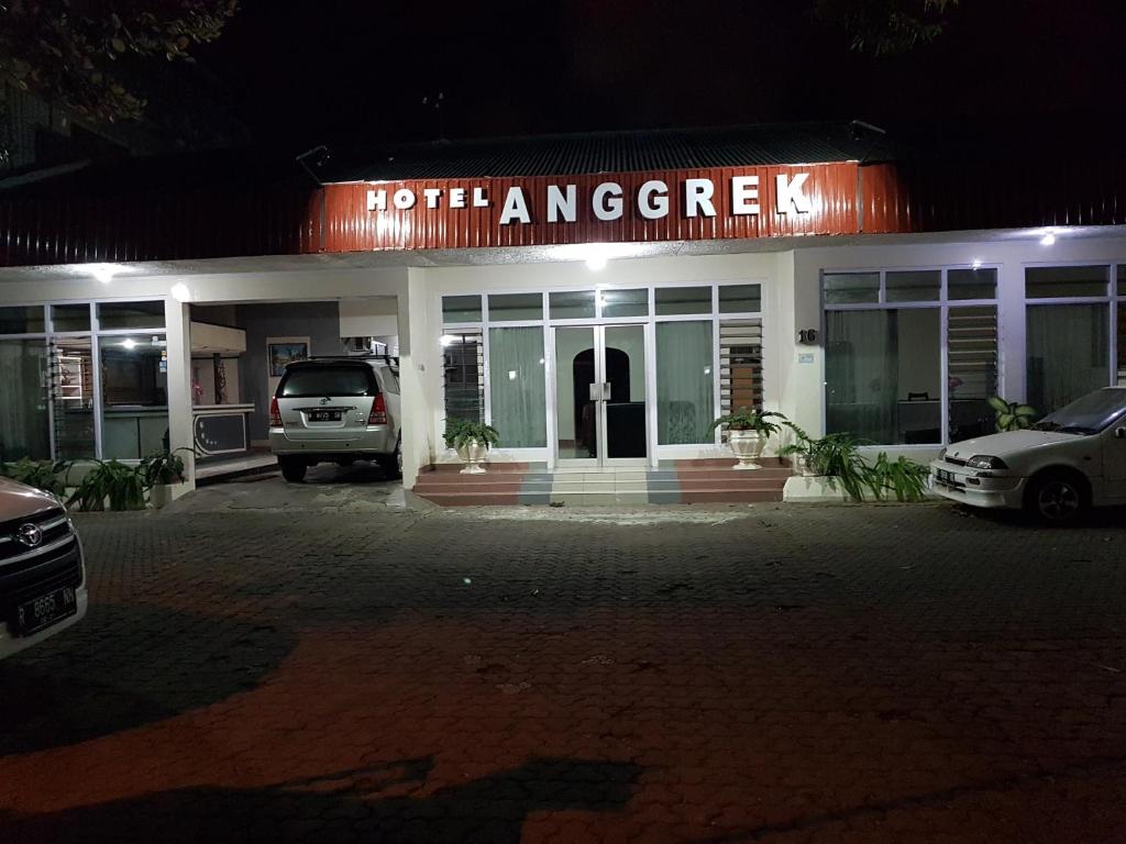 Hotel Anggrek Cilacap Harga Terbaru 2021