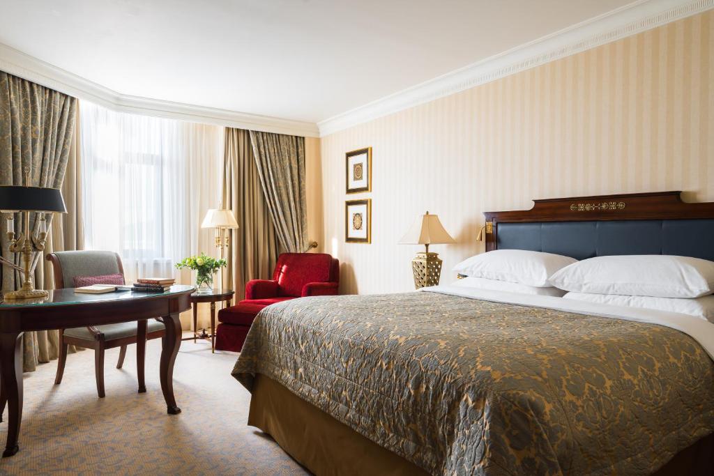 Postel nebo postele na pokoji v ubytování InterContinental - Kyiv by IHG