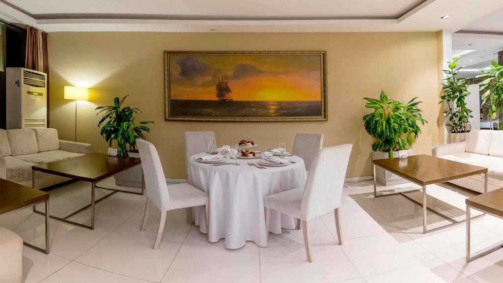 Posezení v ubytování Zhemchuzhina Grand Hotel
