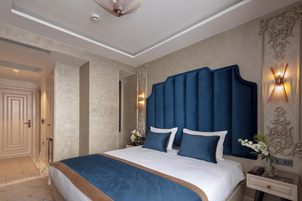 Postel nebo postele na pokoji v ubytování Danis Hotel & Spa Istanbul - Old City
