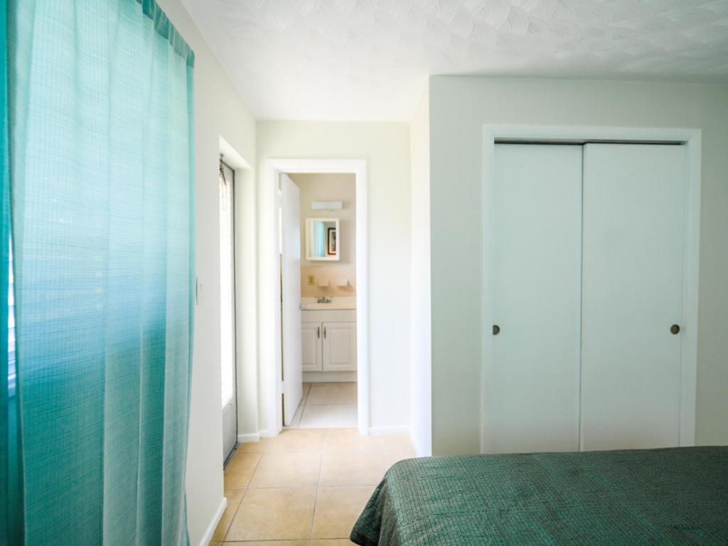 Beautiful Old Apartment with Beach Gear - Appartamento Con Una Camera Da Letto