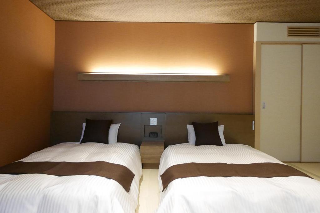Aridagawa Onsen Hotel Sunshine - Chambre Quadruple De Style Japonais