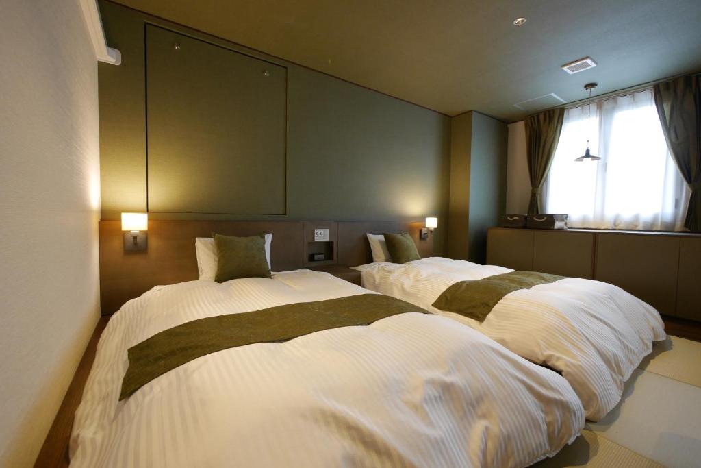 Aridagawa Onsen Hotel Sunshine - Chambre Quadruple De Style Japonais