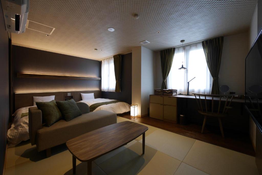 Aridagawa Onsen Hotel Sunshine - Chambre Quadruple Confort