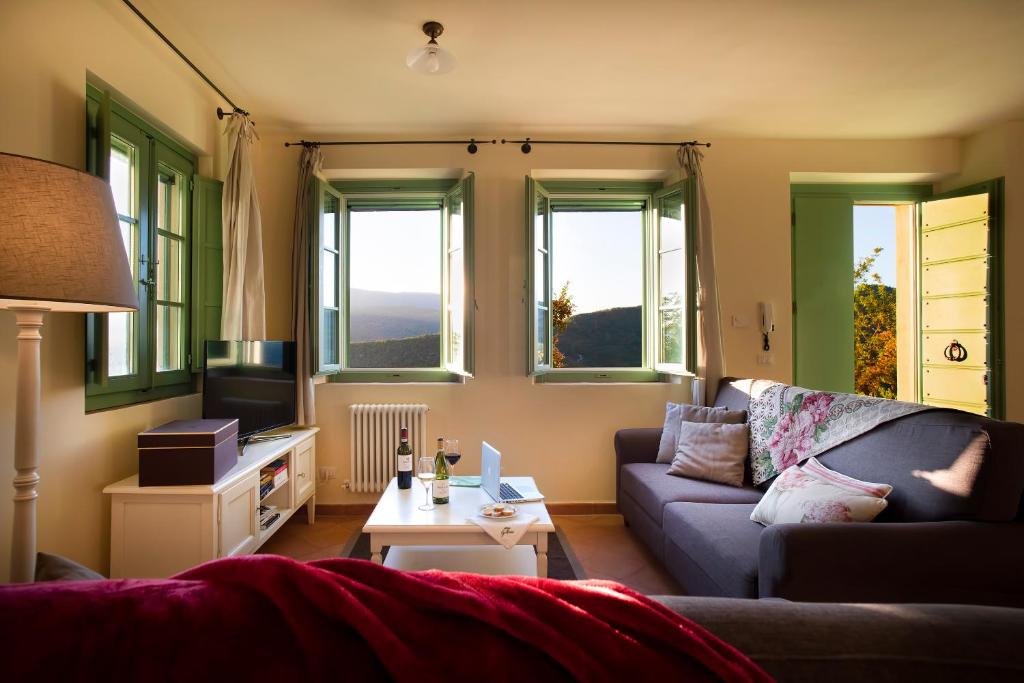 Borgo di Gallano - Apartamento De Tres Dormitorios (5 Adultos)