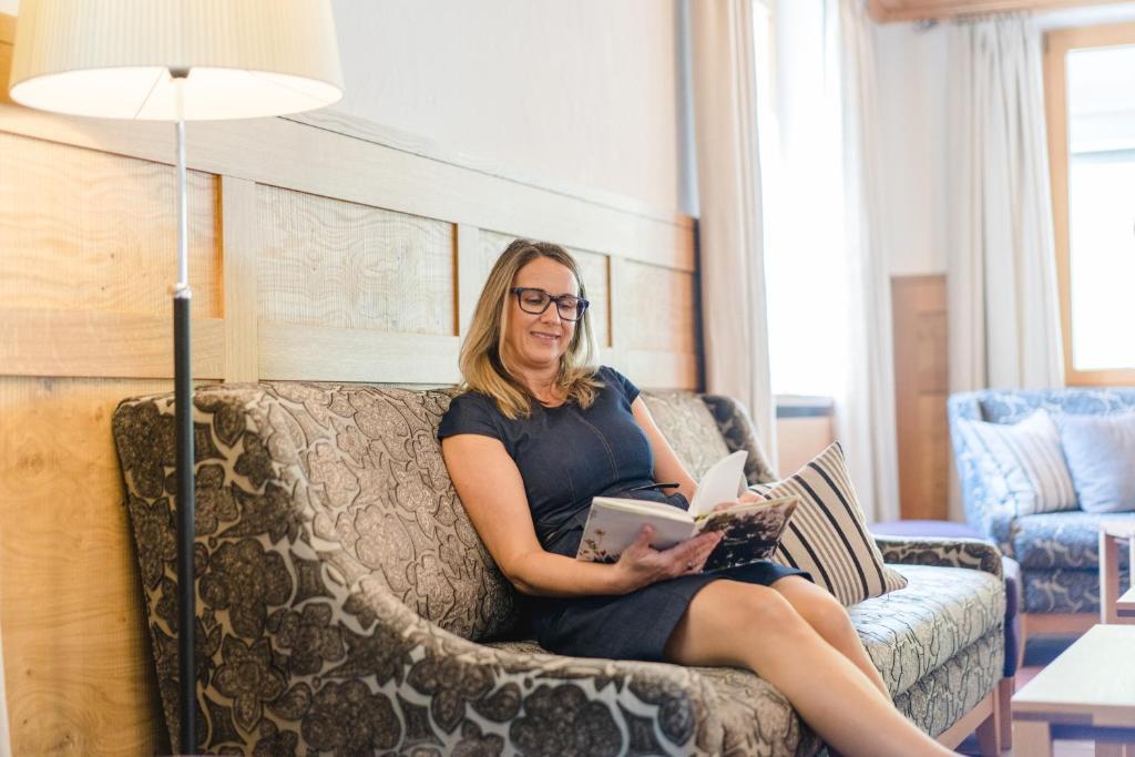 Posedenie v ubytovaní Hotel Gasthof KREUZ