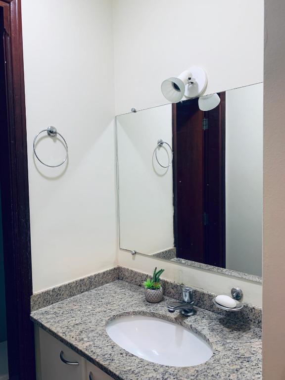  Apartamento 2 quartos do lado da Uniube 208