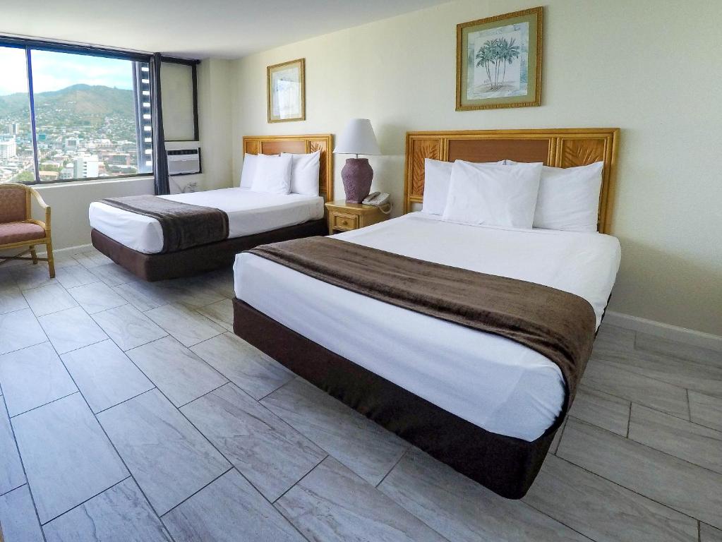 Waikiki Monarch Hotel - Deluxe Double Room