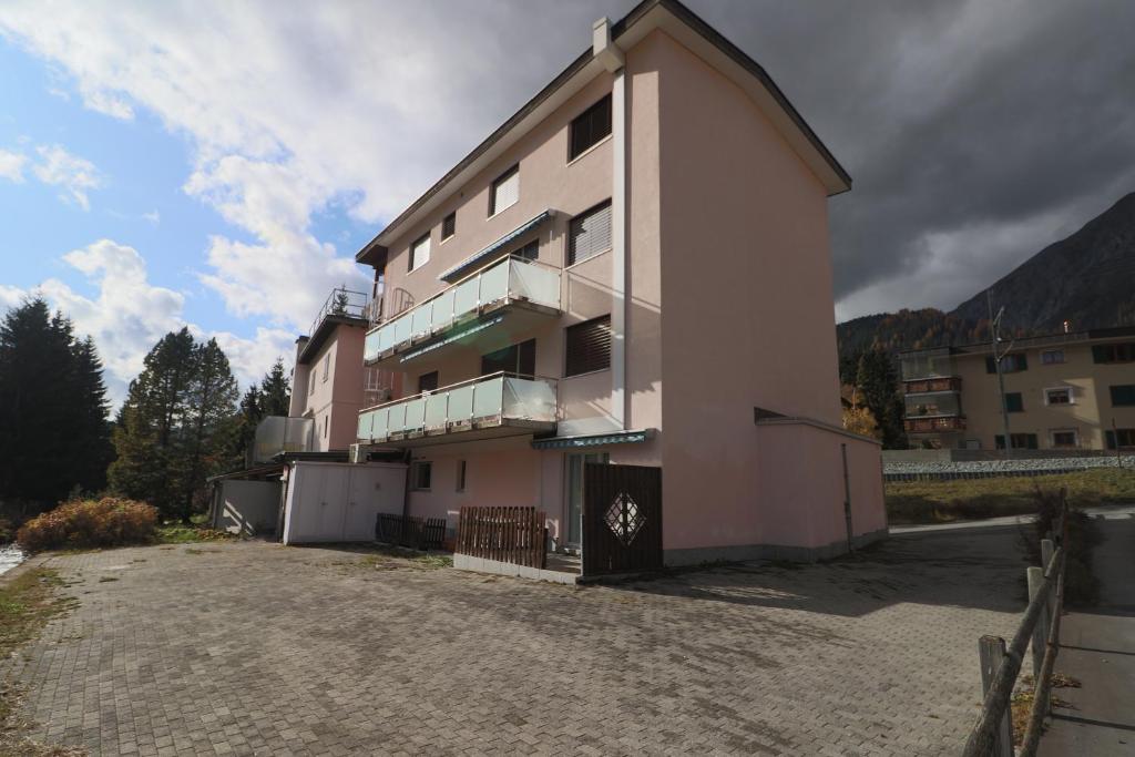 בית דירות גולף אפרטמנטס - Golf Apartments - Schmid – תמונה 2