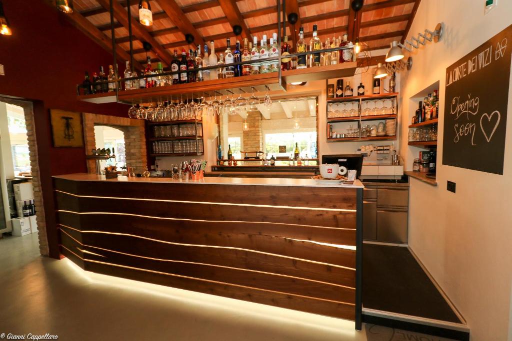 Lounge nebo bar v ubytování B&B La Corte Dei Vizi
