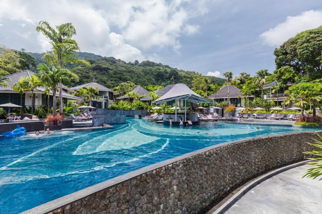 Bazén v ubytování Mandarava Resort and Spa, Karon Beach nebo v jeho okolí