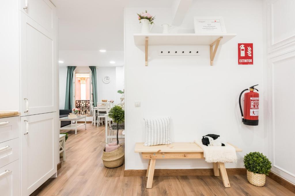 Apartment Sol Gran Vía的厨房或小厨房