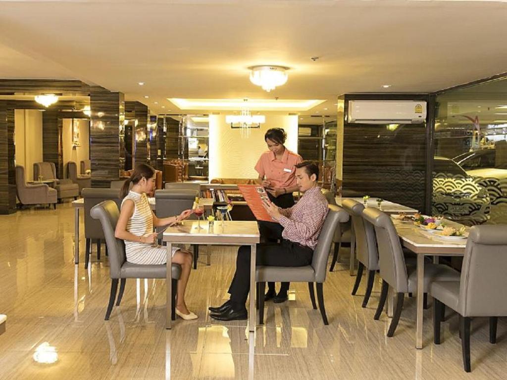 Aspen Suites Hotel Sukhumvit 2 - Resim 15