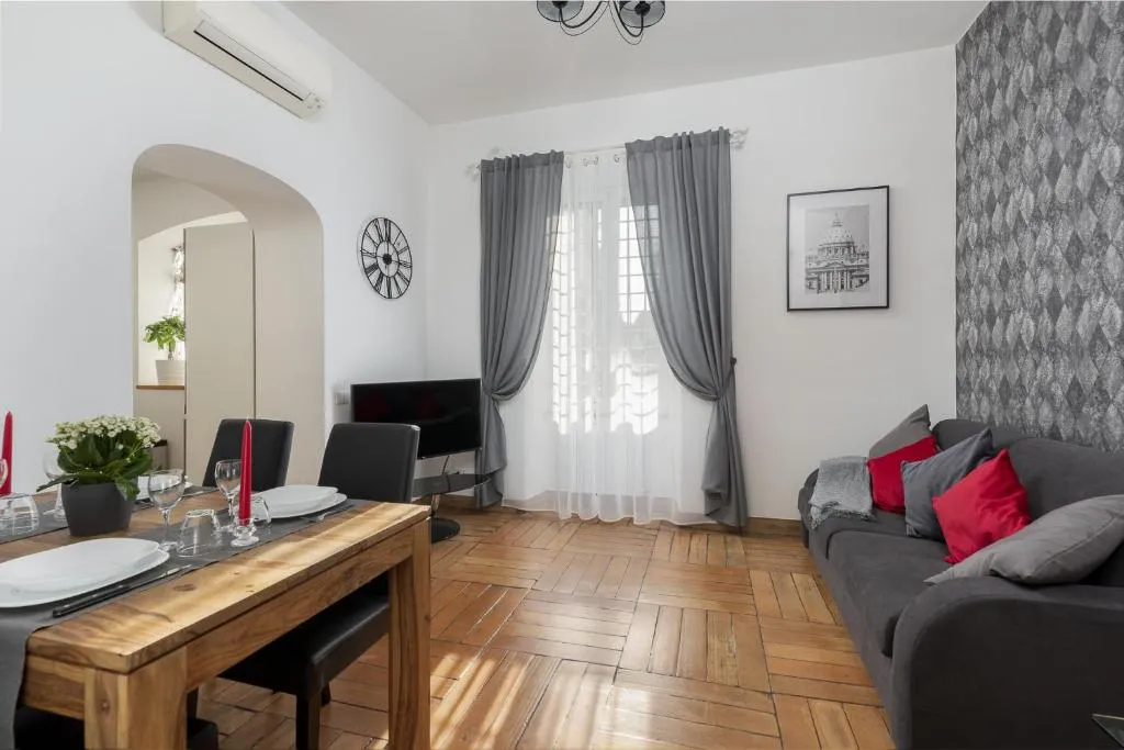 Take You Rome - Vatican Apartment, Roma, Italy